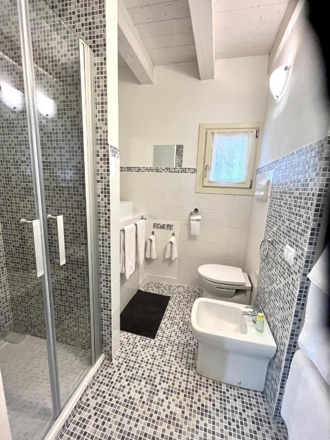 Residenza Serena B&B -Centro Storico Мантова Екстериор снимка