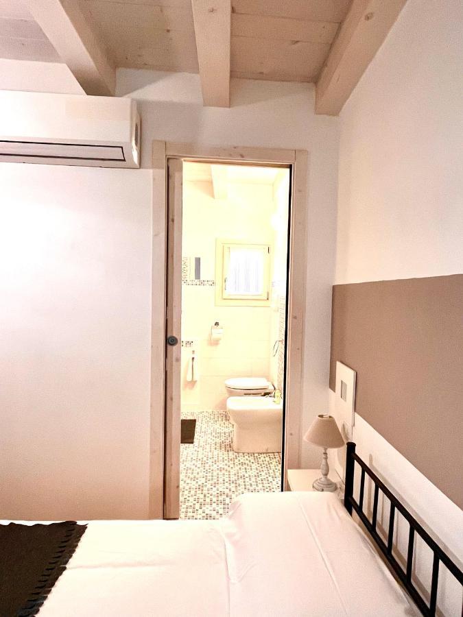 Residenza Serena B&B -Centro Storico Мантова Екстериор снимка