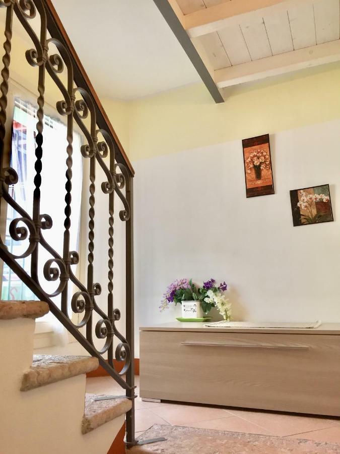Residenza Serena B&B -Centro Storico Мантова Екстериор снимка
